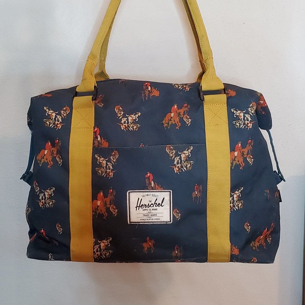Herschel Supply Weekend Bag in Fox Hunt Print